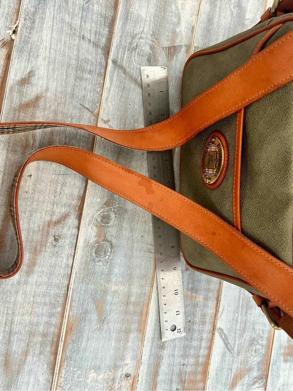Vintage Burberry Crossbody Unisex Camera Bag – Made in Italy | Olive & Tan